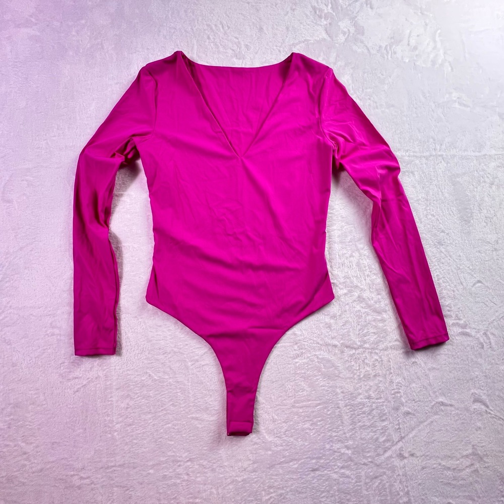Hot Pink Long Sleeve V-Neck Thong Bodysuit Fuchsia Stretch Size Medium